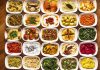Akdeniz mutfağı, tazelik, doğallık ve dengeyi bir araya getiren benzersiz bir lezzet dünyası sunar. Bu mutfağın en özel parçalarından biri ise hiç şüphesiz mezeleridir. Akdeniz sahillerinde doğup büyüyen bu lezzetler, zeytinyağının, limonun, sarımsağın ve çeşitli otların ahengini yansıtır. Özellikle yaz aylarında sofraların vazgeçilmezi olan Akdeniz mezeleri, hafifliği ve ferahlığı ile öne çıkar. Konulu bir haber görseli.