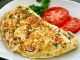 Omletin bu kadar yaygınlaşmasının sebeplerinden biri, pratik yemekler arasında yer almasıdır.