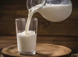 Süt: Sağlıklı Beslenmenin Temel Taşı Süt, yüksek besin değerine sahip bir içecektir. İçeriğinde protein, kalsiyum, vitaminler ve mineraller bulunur.
