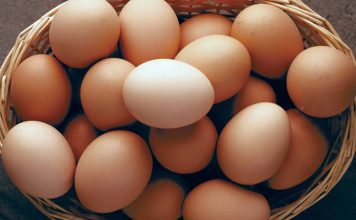 Yumurta, bağışıklık sistemini güçlendiren vitamin ve mineraller açısından da oldukça zengindir.