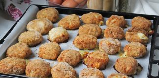 Fırında nugget, özellikle hızlı ve pratik bir öğün hazırlamak isteyenler için ideal bir seçenektir. Tavuk göğsü veya but eti kullanılarak hazırlanan nuggetlar, doğru tekniklerle fırında pişirildiğinde hem çıtır hem de sulu kalır. Bu yöntem, klasik kızartma ile kıyaslandığında daha az yağ kullanımı sağlar ve böylece daha sağlıklı bir yemek alternatifi sunar. Konulu bir haber görseli.