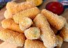 Patates kroket, hem çocukların hem de yetişkinlerin favori atıştırmalıkları arasında yer alıyor. Dışı çıtır çıtır, içi yumuşacık olan bu lezzetli atıştırmalık, farklı soslarla birlikte sunulduğunda sofraların yıldızı hâline geliyor. Patates kroket, özellikle pratik hazırlanışı sayesinde hem hızlı bir akşam yemeği tamamlayıcısı hem de davet sofralarının şık atıştırmalığı olarak öne çıkıyor. Bu yazımızda patates kroket yapımını, malzeme seçimlerini, pişirme tekniklerini ve sunum önerilerini detaylı şekilde ele alacağız. Konulu bir haber görseli.