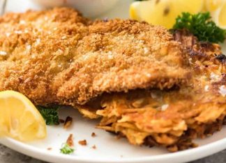 Schnitzel, Almanya ve Avusturya mutfaklarının en bilinen yemeklerinden biridir. İnce dilimlenmiş etin pane harcıyla kaplanıp kızartılmasıyla elde edilen bu lezzet, hem sokak yemekleri hem de restoran menülerinde sıklıkla yer alır. İsmi Almanca “dilim” anlamına gelen “Schnitt” kelimesinden türemiştir ve geleneksel olarak dana veya tavuk eti kullanılır. Konulu bir haber görseli.